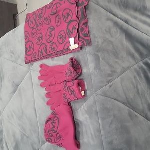 Michael Kors Hat, Gloves and Scarf Set